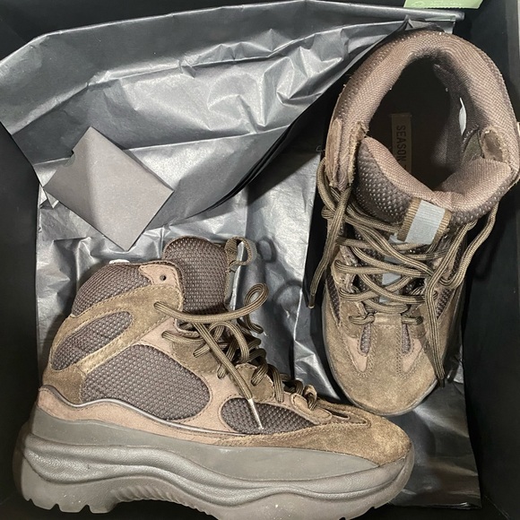 Original Yeezy boots season 7